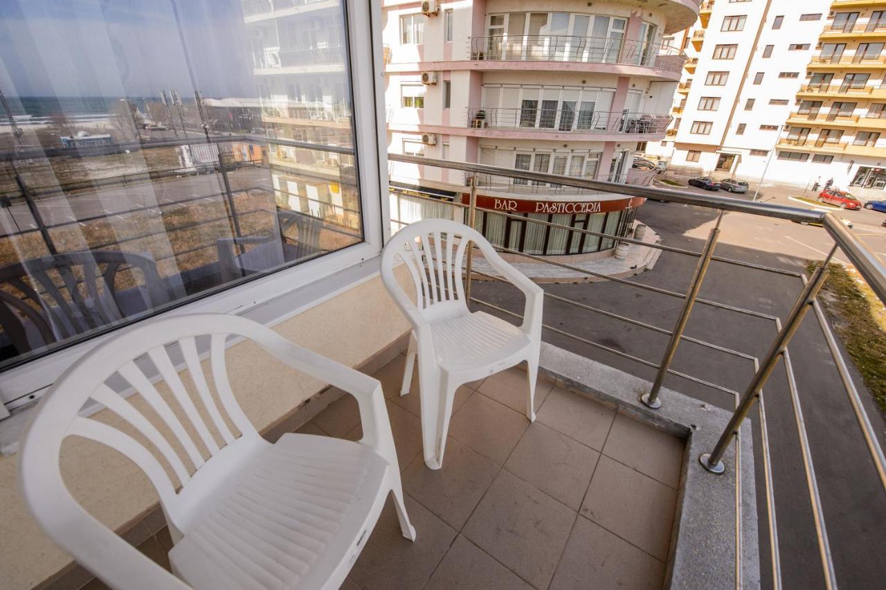 Summerland Relax Apartments Mamaia Dış mekan fotoğraf